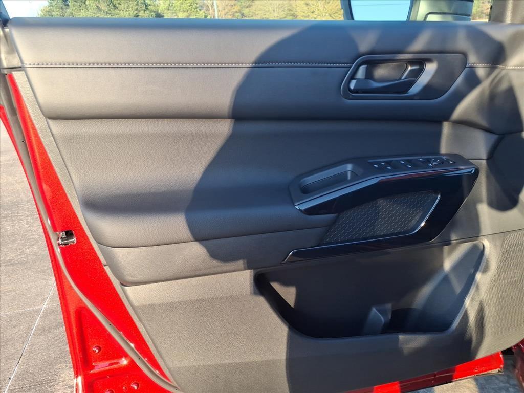 new 2026 Nissan Pathfinder car, priced at $40,570