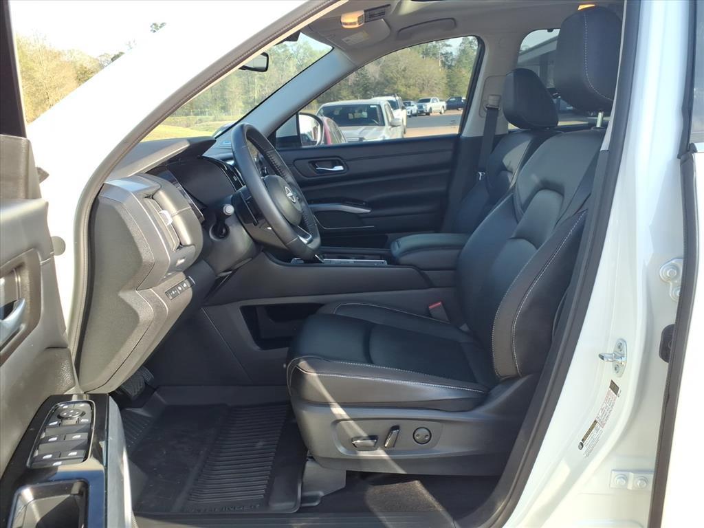 used 2024 Nissan Pathfinder car, priced at $38,995