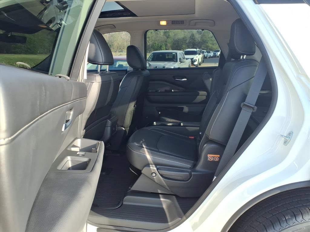 used 2024 Nissan Pathfinder car, priced at $38,995