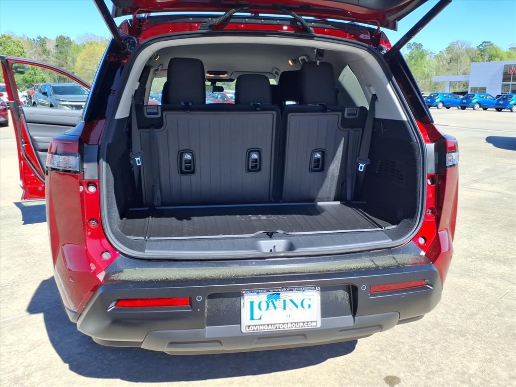 new 2026 Nissan Pathfinder car, priced at $40,901