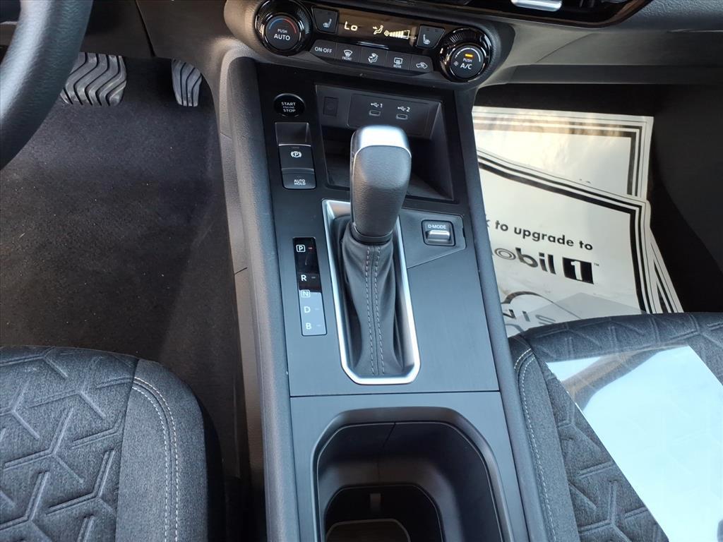 new 2026 Nissan Kicks car, priced at $27,392