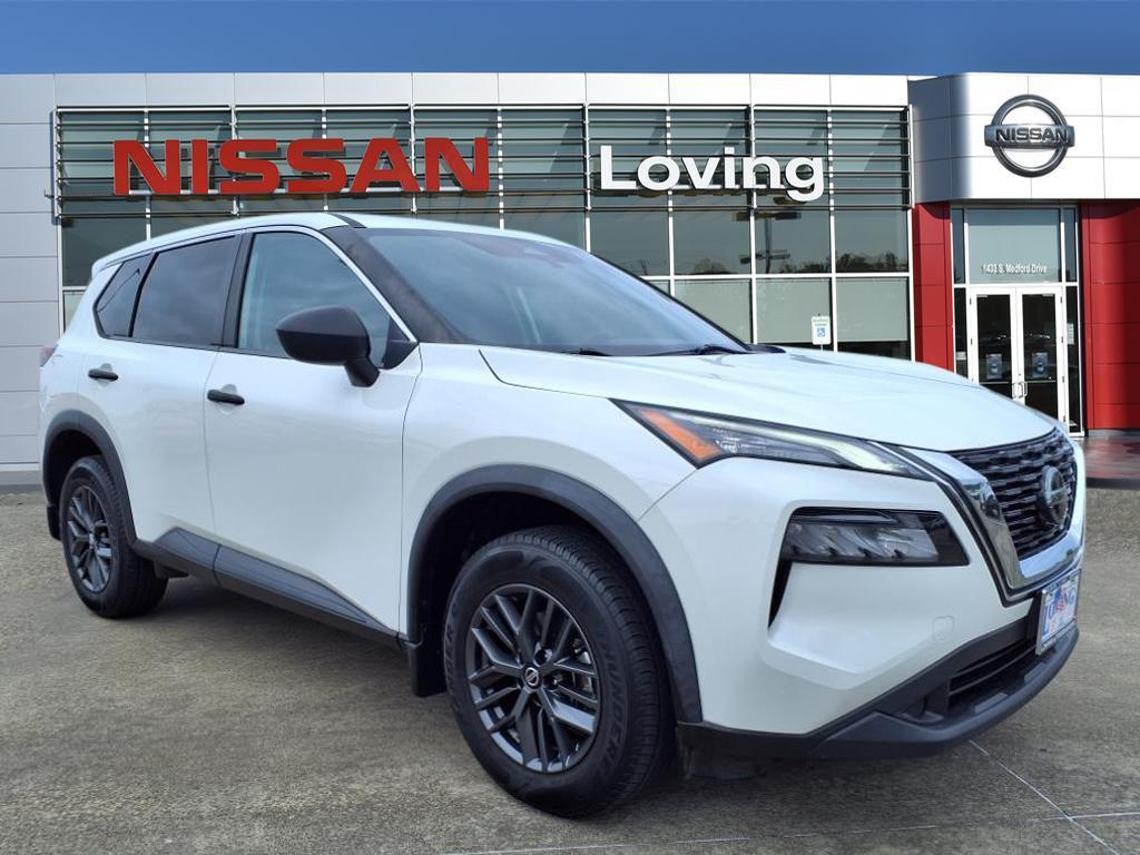 used 2021 Nissan Rogue car, priced at $18,995