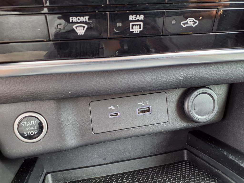 used 2021 Nissan Rogue car, priced at $18,995