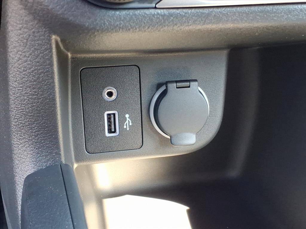 new 2025 Nissan Kicks Play car, priced at $23,865