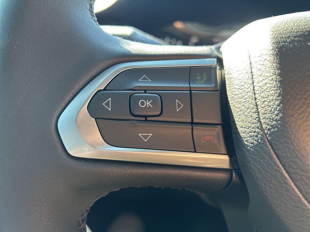 new 2026 Jeep Compass car, priced at $32,323