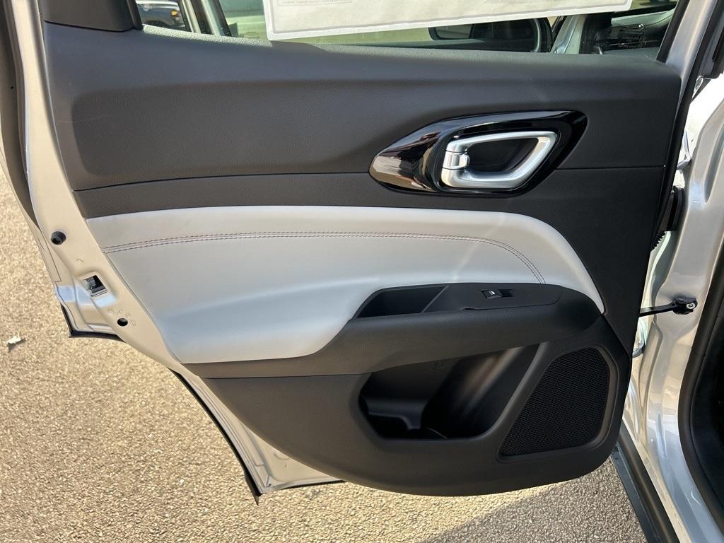 new 2026 Jeep Compass car, priced at $33,770