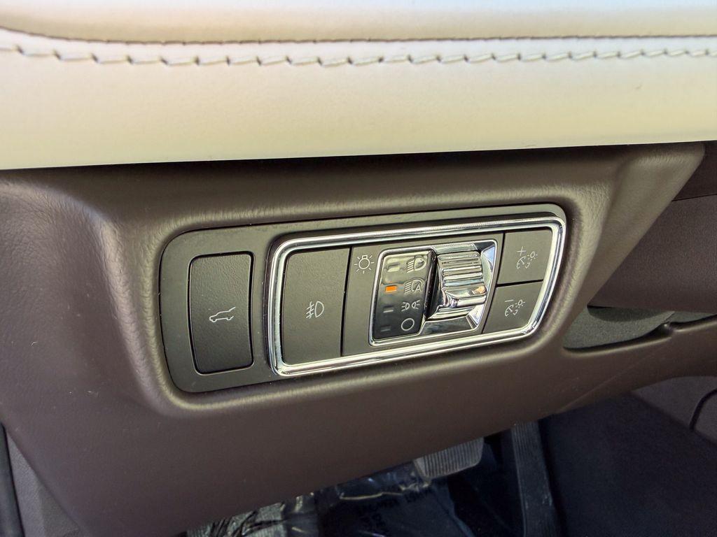 used 2023 Lincoln Aviator car, priced at $59,868