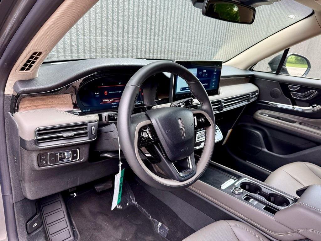 new 2025 Lincoln Corsair car, priced at $51,410