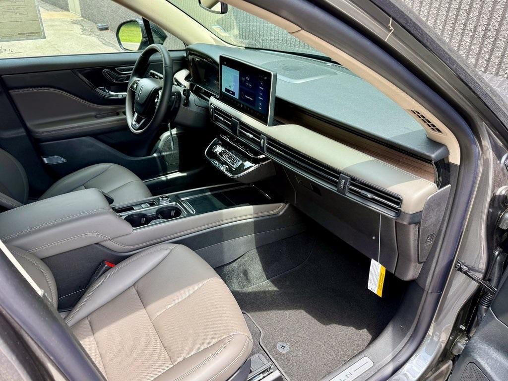 new 2025 Lincoln Corsair car, priced at $51,410