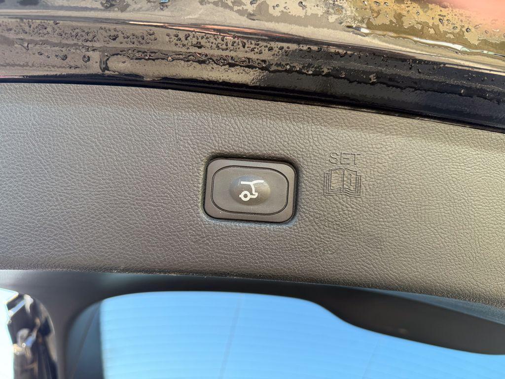 used 2021 Ford Edge car, priced at $20,528