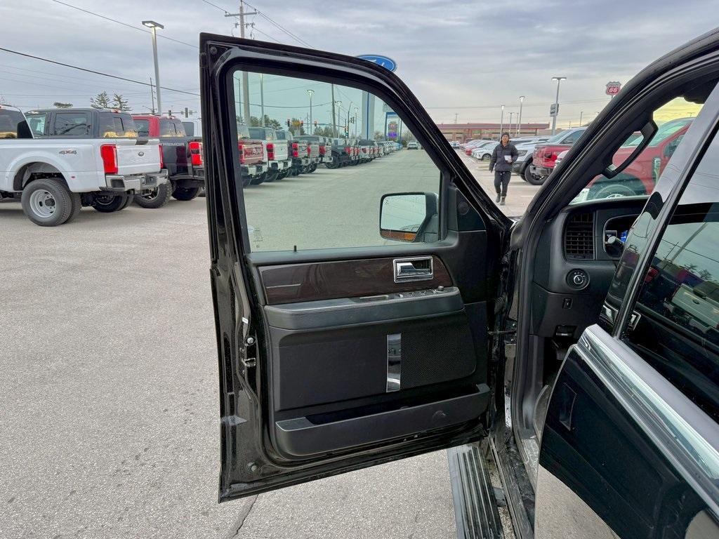 used 2017 Lincoln Navigator L car, priced at $25,968