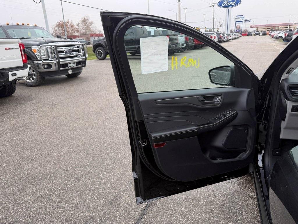 new 2026 Ford Escape car, priced at $31,434