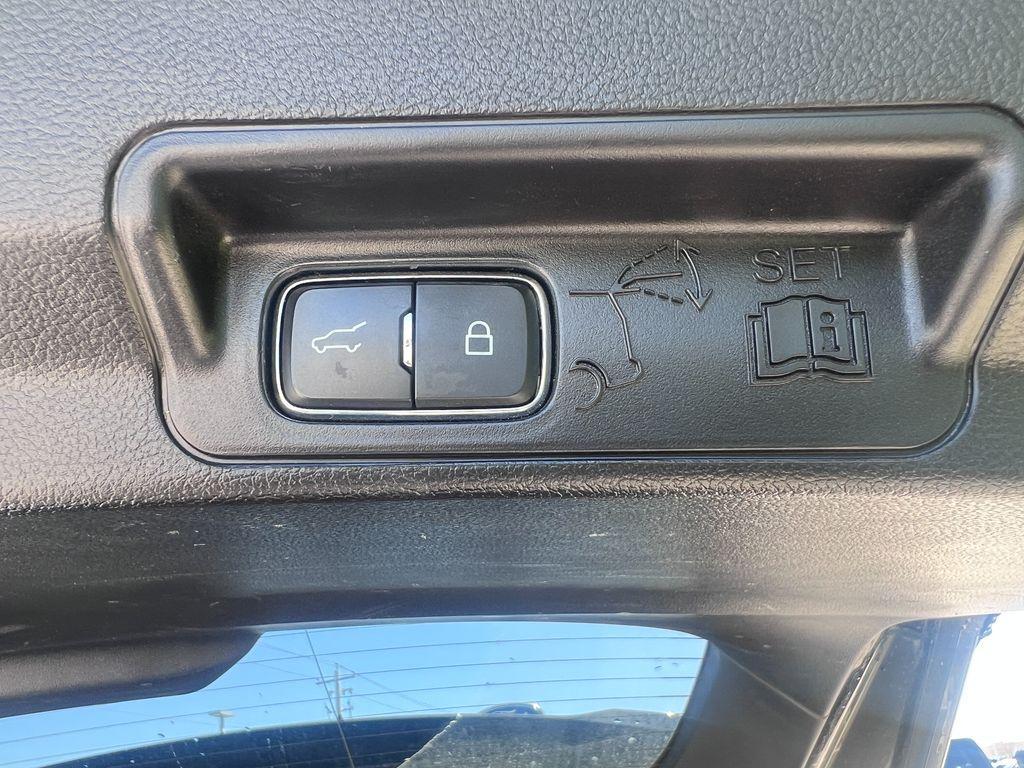 used 2021 Ford Explorer car, priced at $28,968