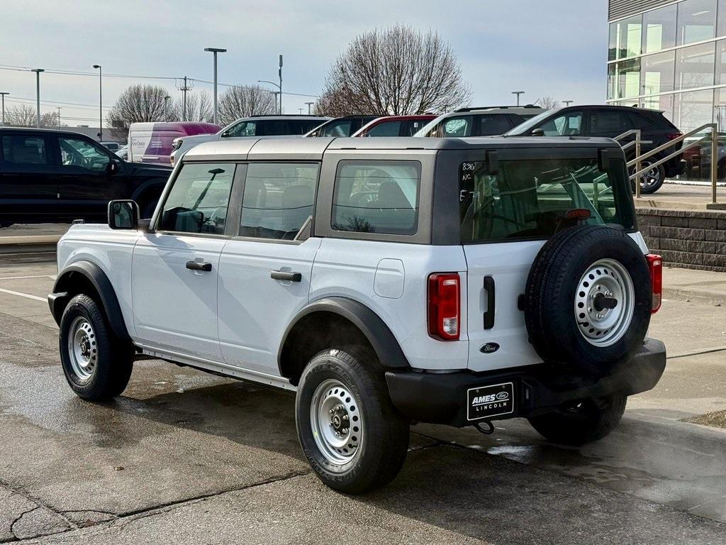 new 2025 Ford Bronco car, priced at $39,252