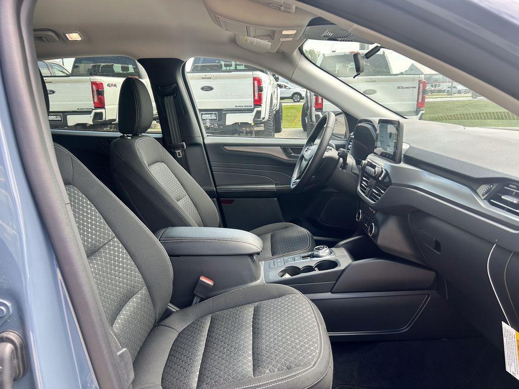 new 2026 Ford Escape car, priced at $28,501