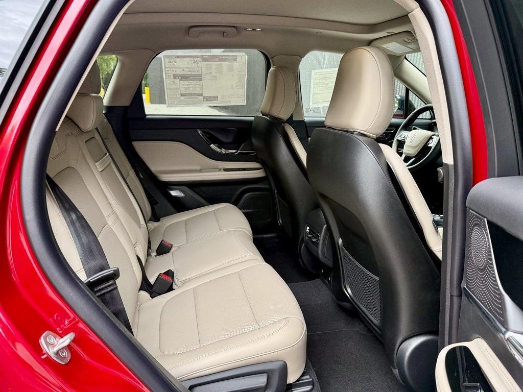 new 2025 Lincoln Corsair car, priced at $47,348