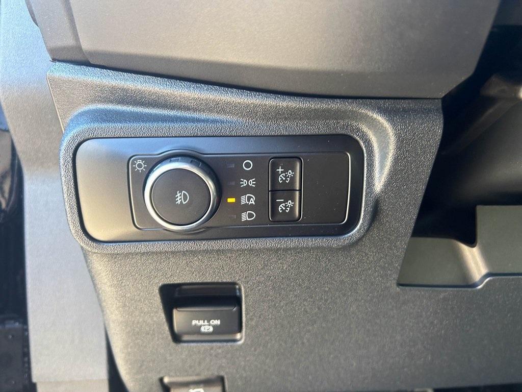 new 2025 Ford Bronco car, priced at $48,534