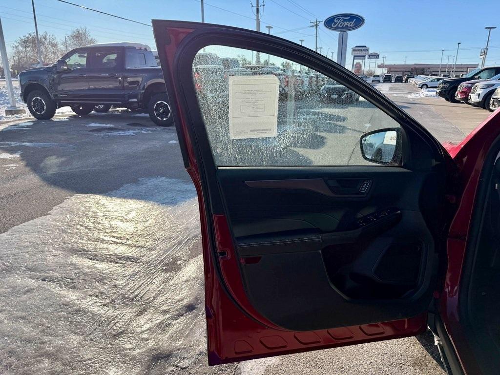 new 2026 Ford Escape car, priced at $32,373