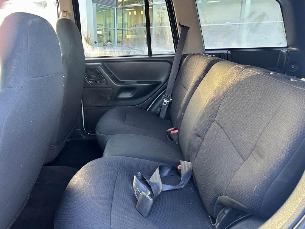 used 2004 Jeep Grand Cherokee car, priced at $5,566