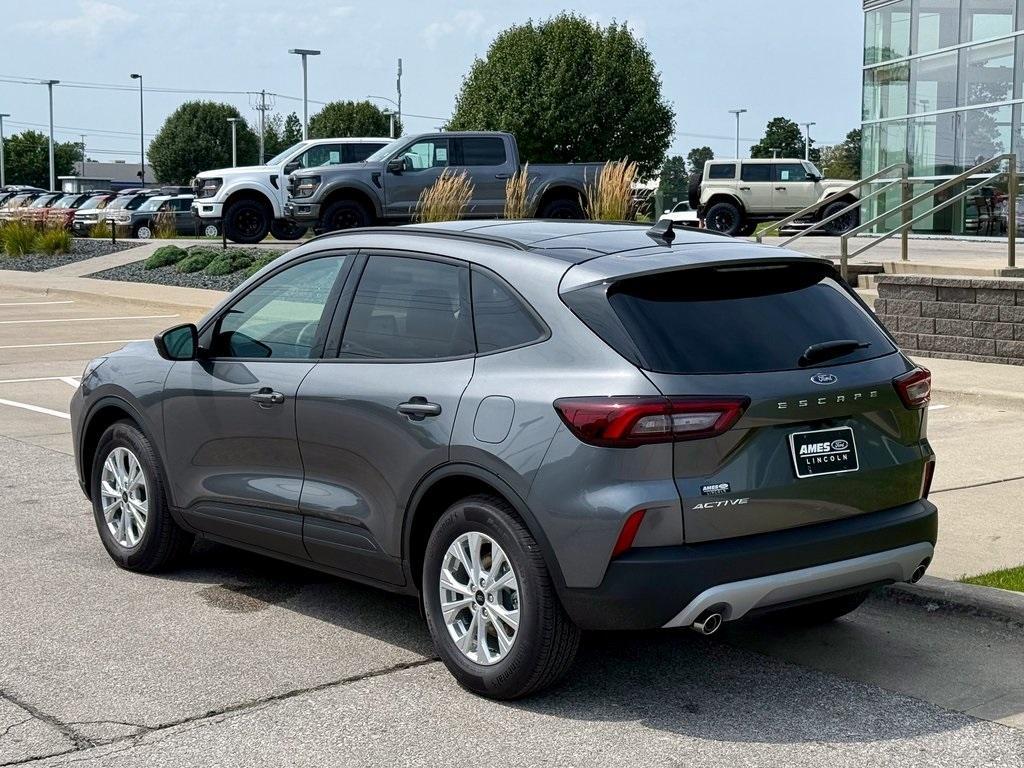 new 2025 Ford Escape car, priced at $25,971