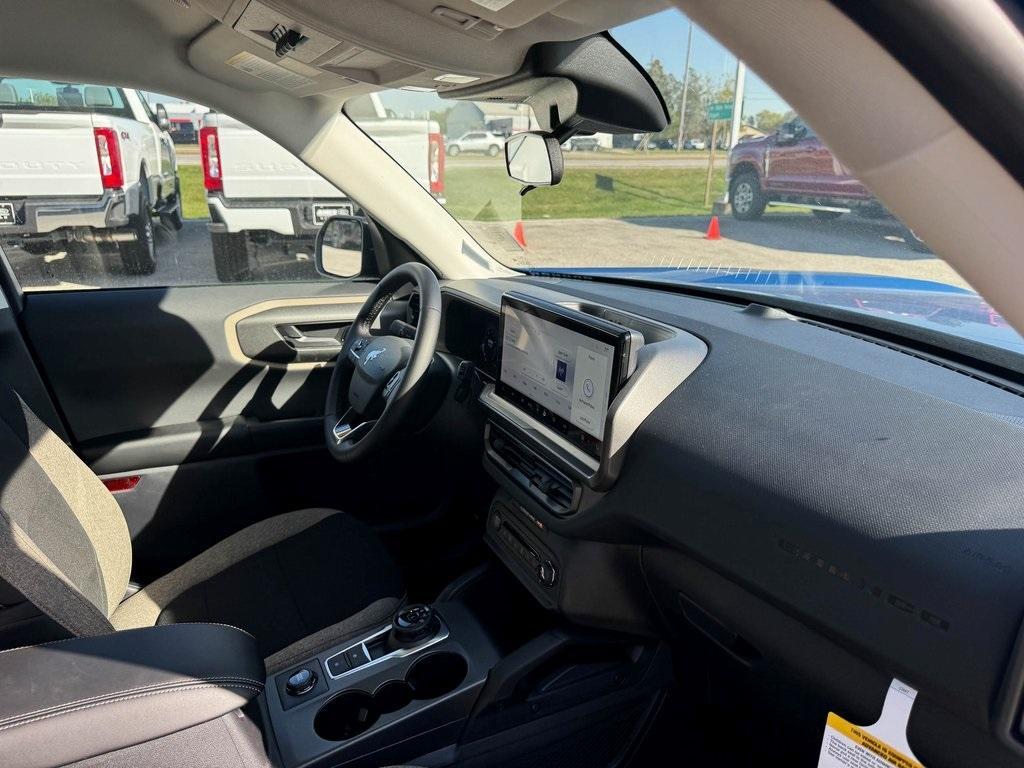 new 2025 Ford Bronco Sport car, priced at $31,998