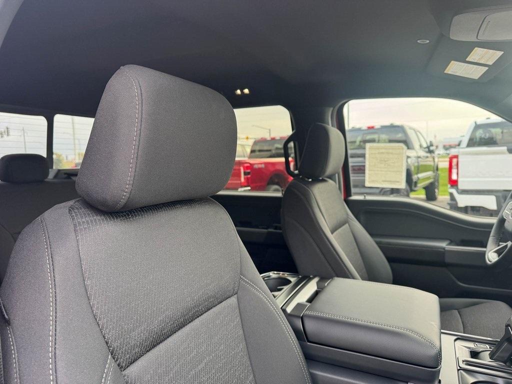 new 2025 Ford F-150 car, priced at $54,901