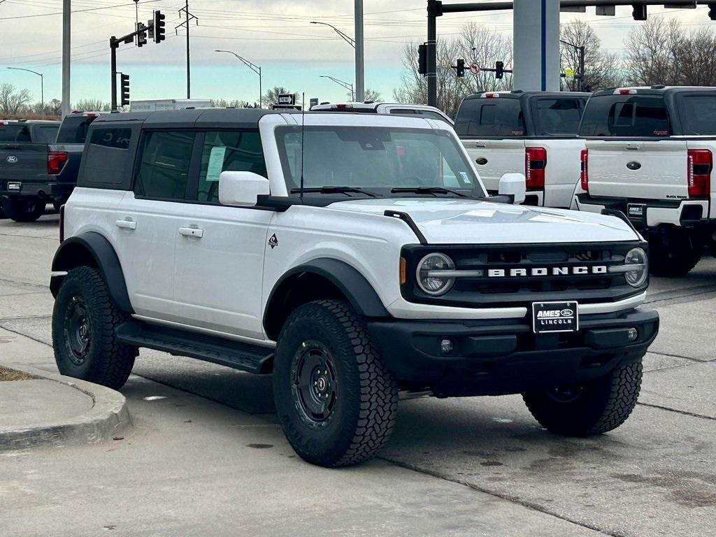 new 2025 Ford Bronco car, priced at $55,602
