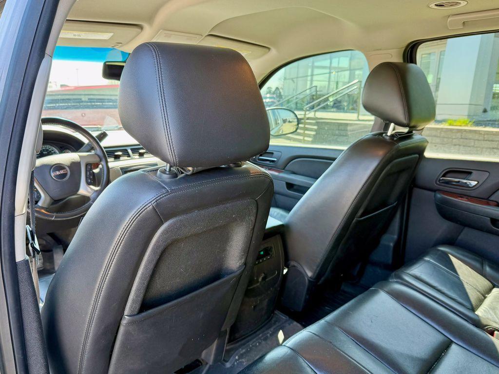 used 2013 GMC Yukon XL car, priced at $7,458