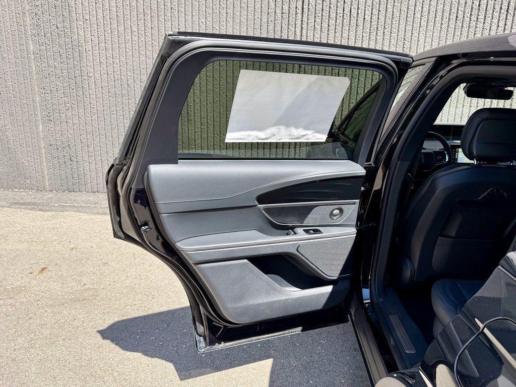 new 2025 Lincoln Nautilus car, priced at $51,998