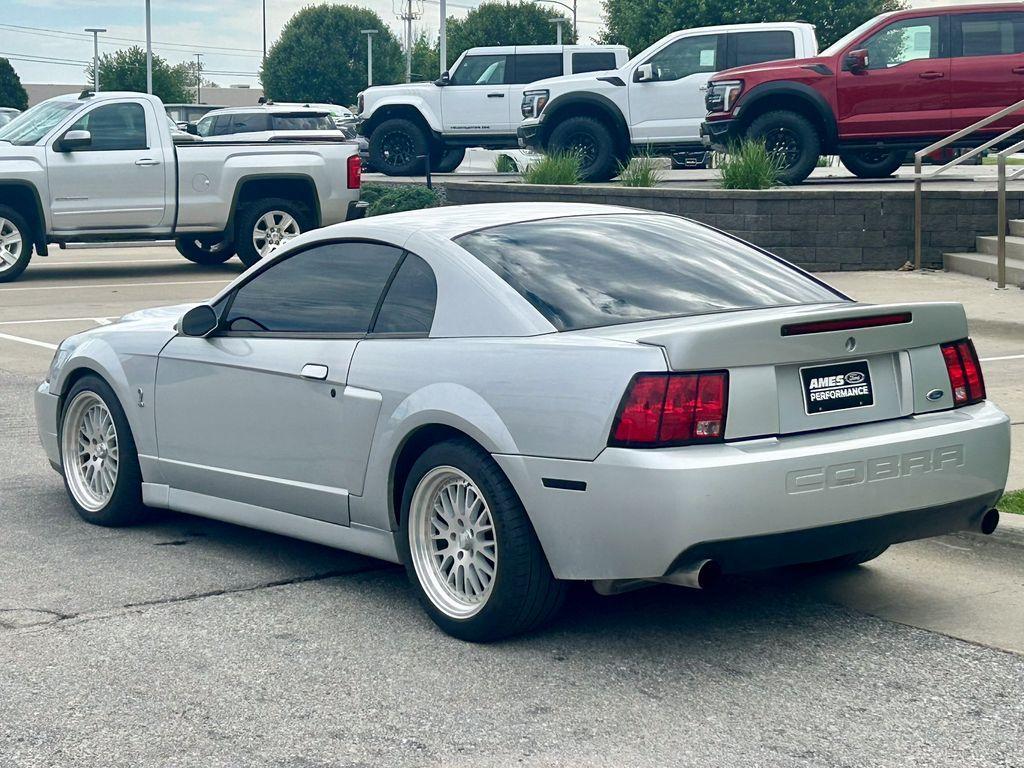 used 2003 Ford Mustang car