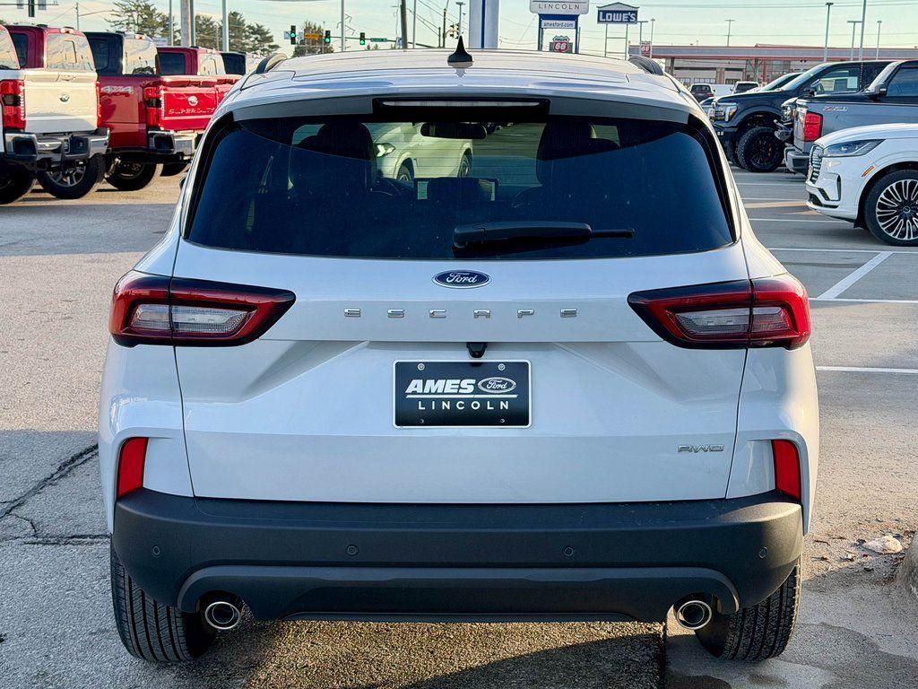 new 2026 Ford Escape car, priced at $33,395