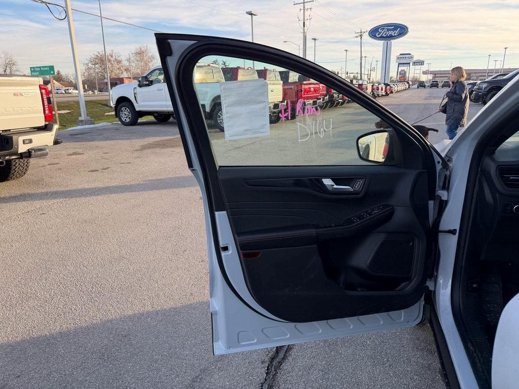 new 2026 Ford Escape car, priced at $34,679