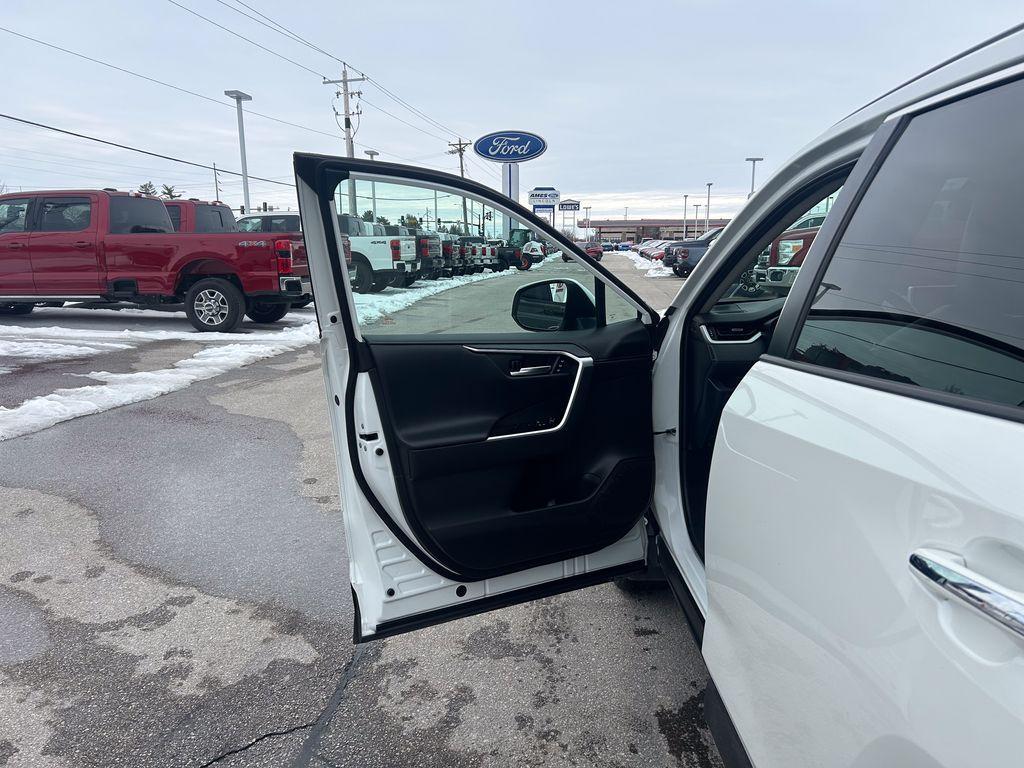 used 2021 Toyota RAV4 car, priced at $27,958