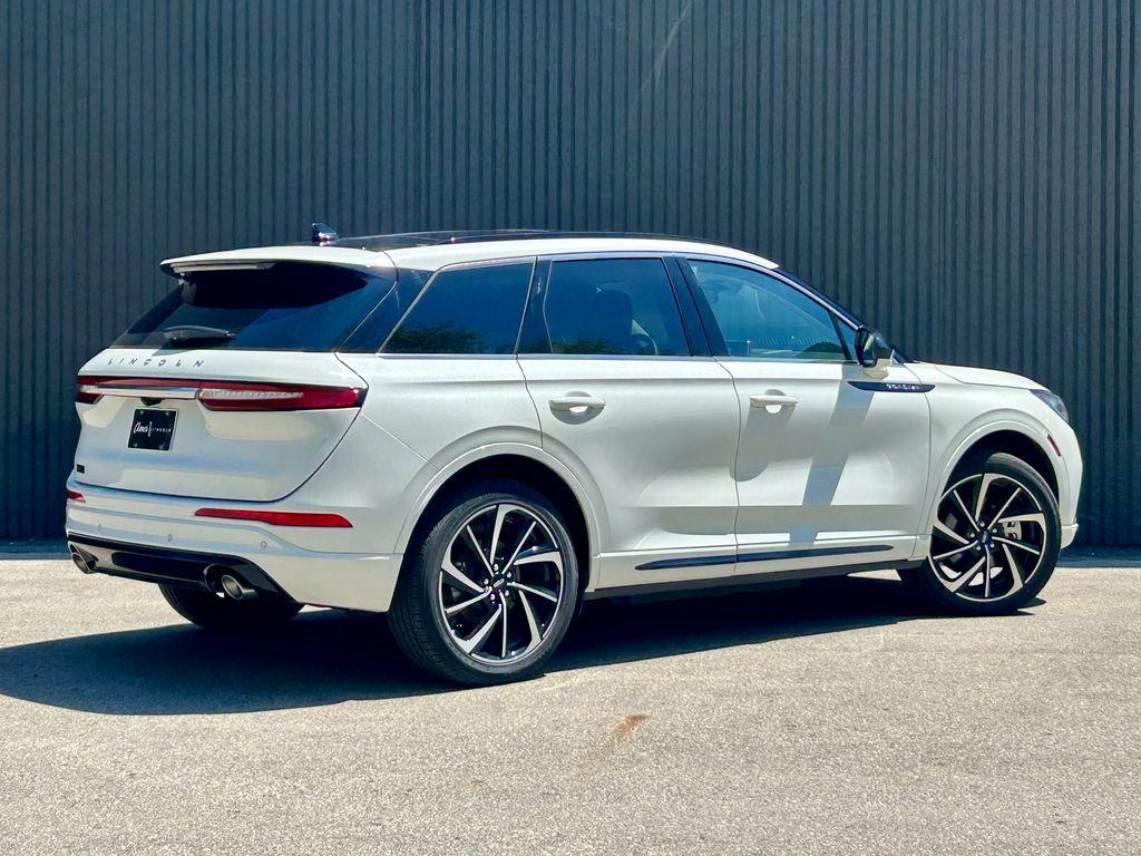 new 2025 Lincoln Corsair car, priced at $47,022