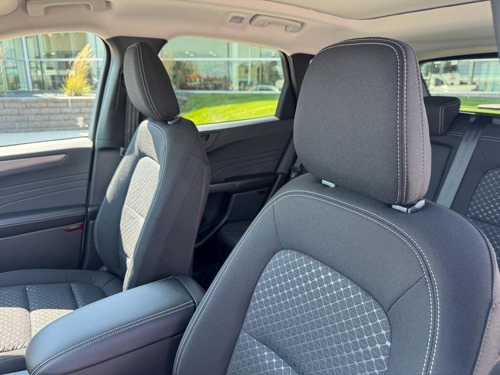 new 2025 Ford Escape car, priced at $25,971