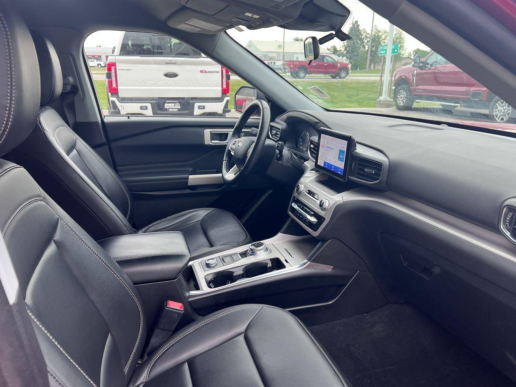 used 2023 Ford Explorer car, priced at $30,968