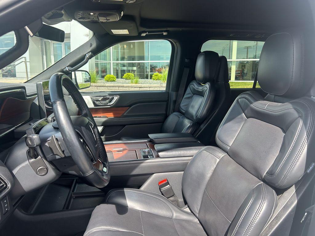 used 2024 Lincoln Navigator car, priced at $58,968