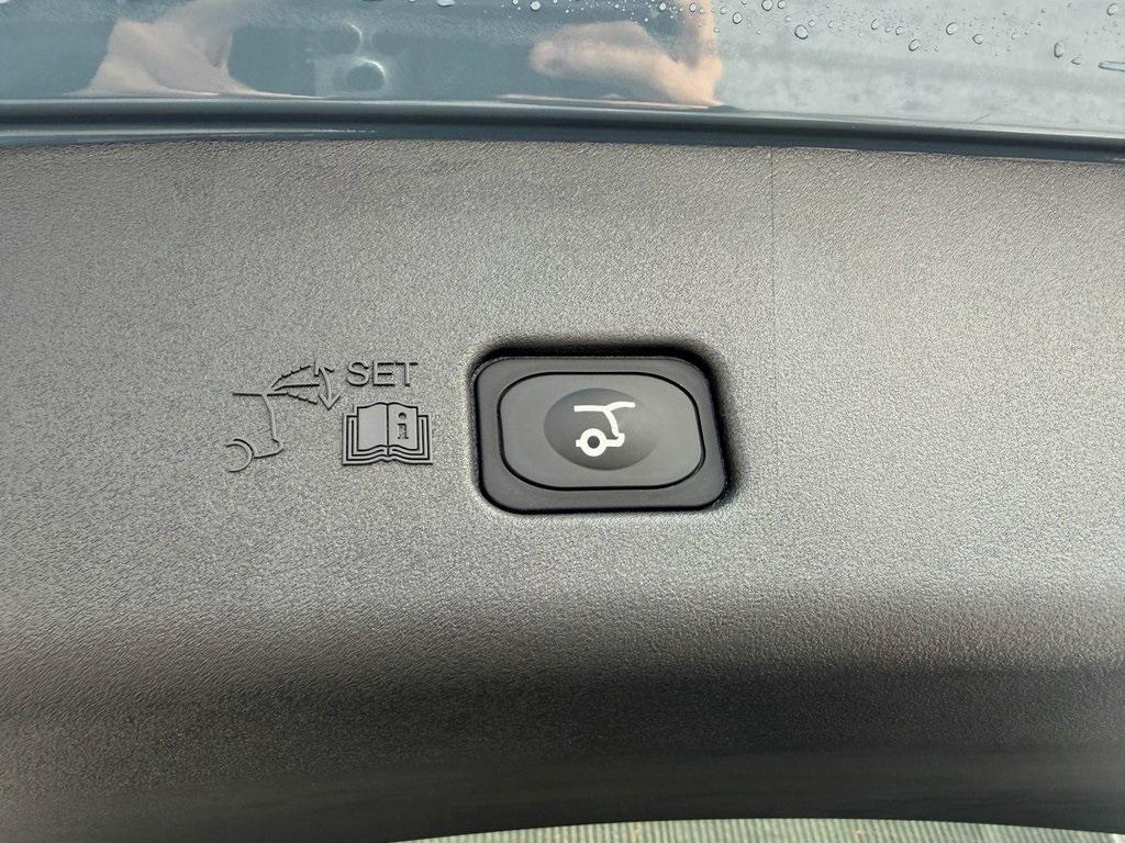 new 2026 Lincoln Nautilus car, priced at $63,738