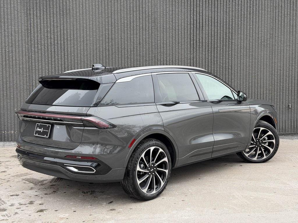 new 2026 Lincoln Nautilus car, priced at $80,125