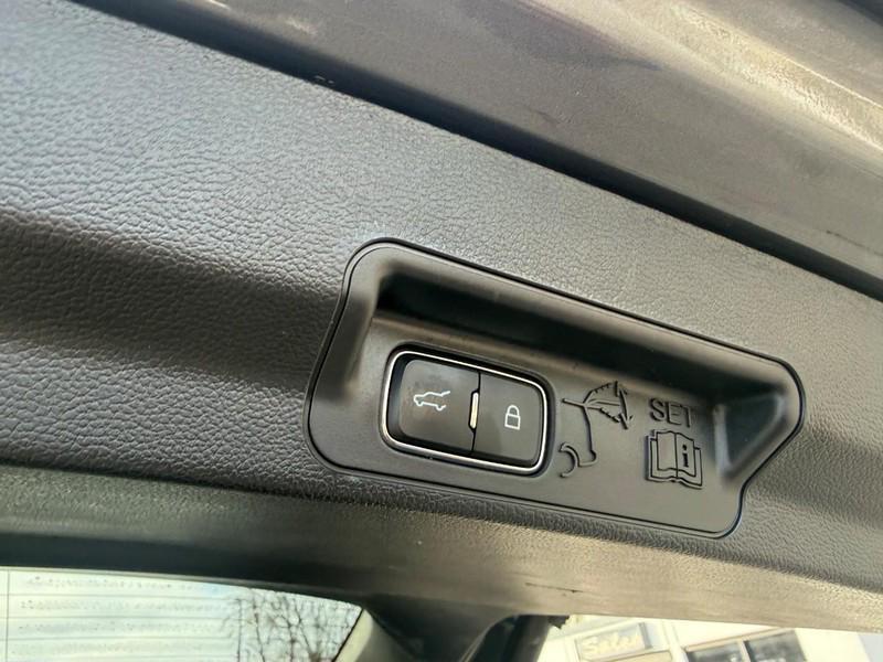 used 2022 Ford Explorer car, priced at $26,507