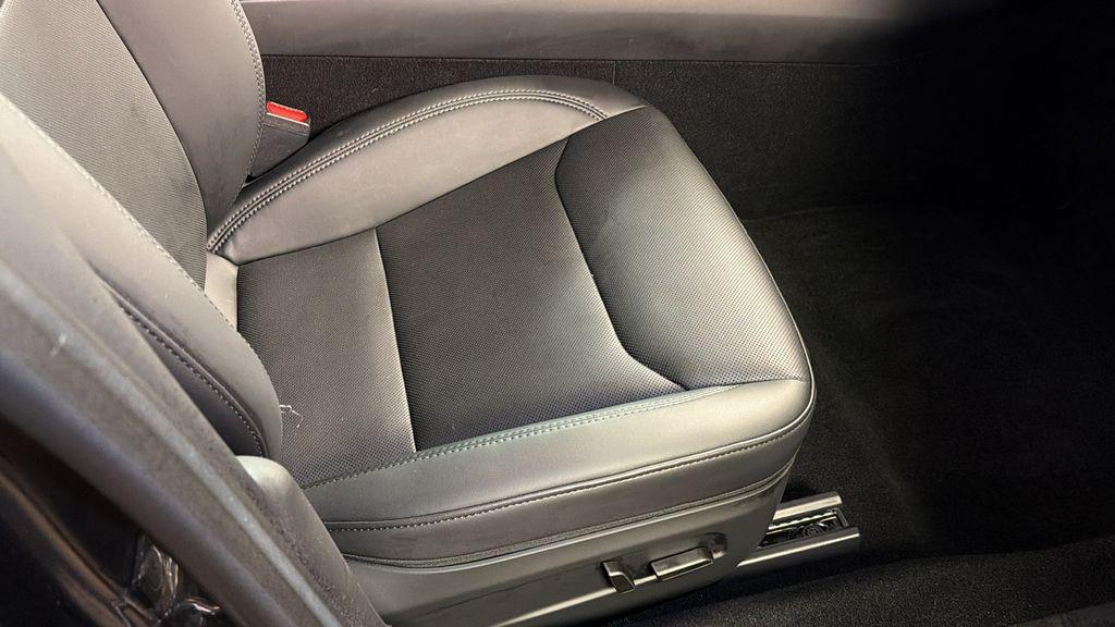 used 2024 Tesla Model 3 car, priced at $33,997