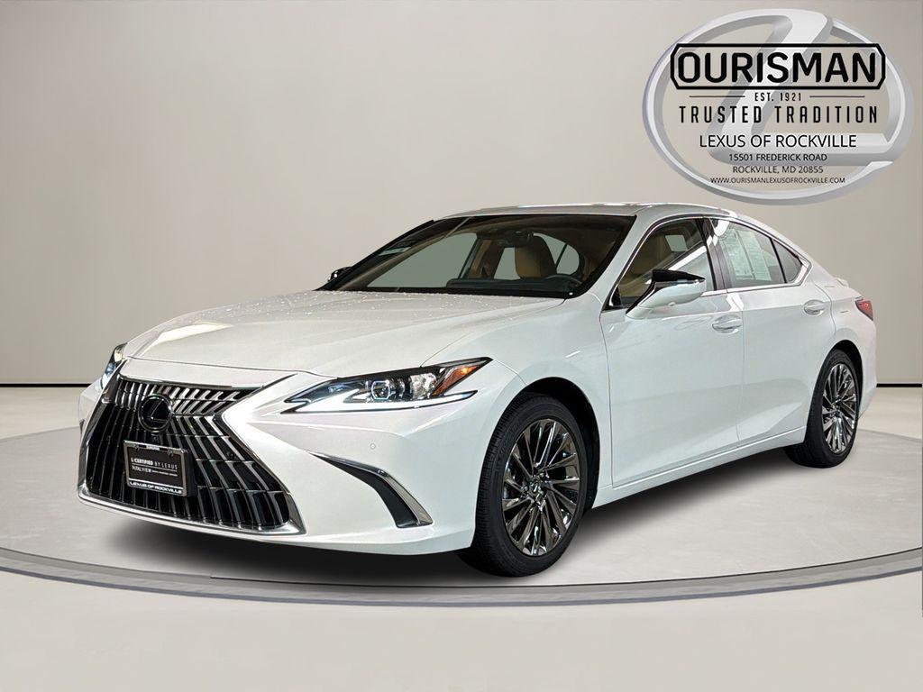 used 2025 Lexus ES 300h car, priced at $50,797