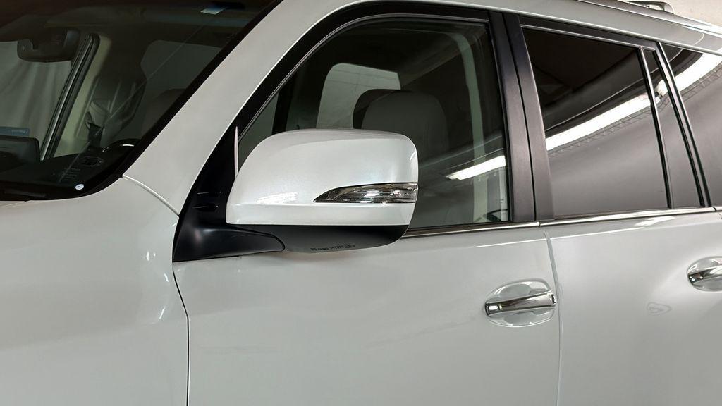 used 2023 Lexus GX 460 car, priced at $59,497