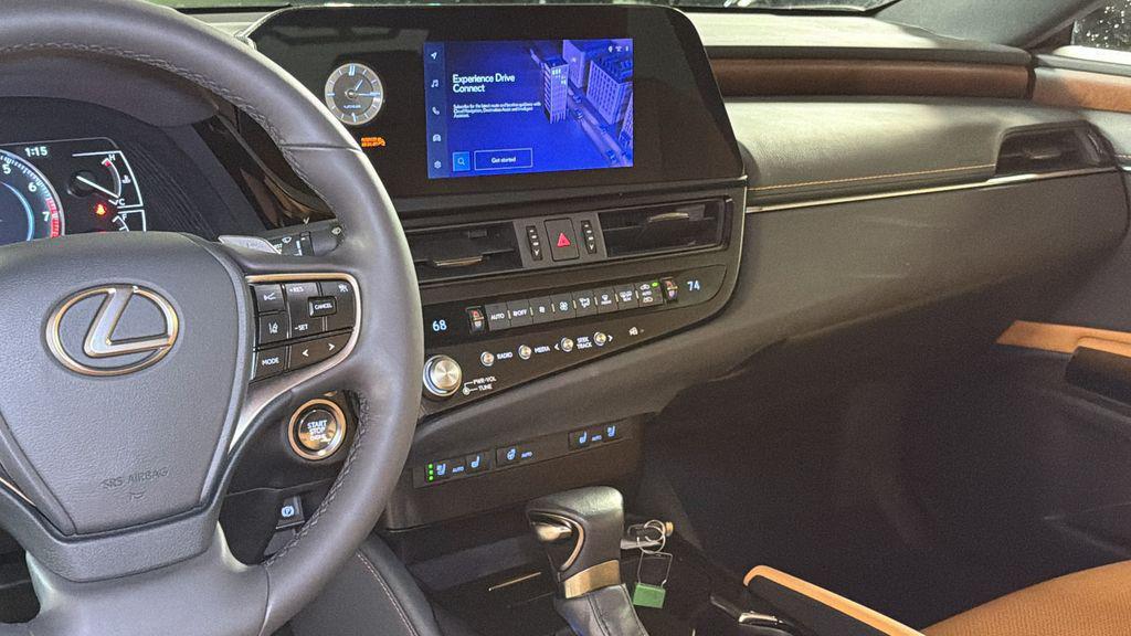 used 2023 Lexus ES 350 car, priced at $36,297