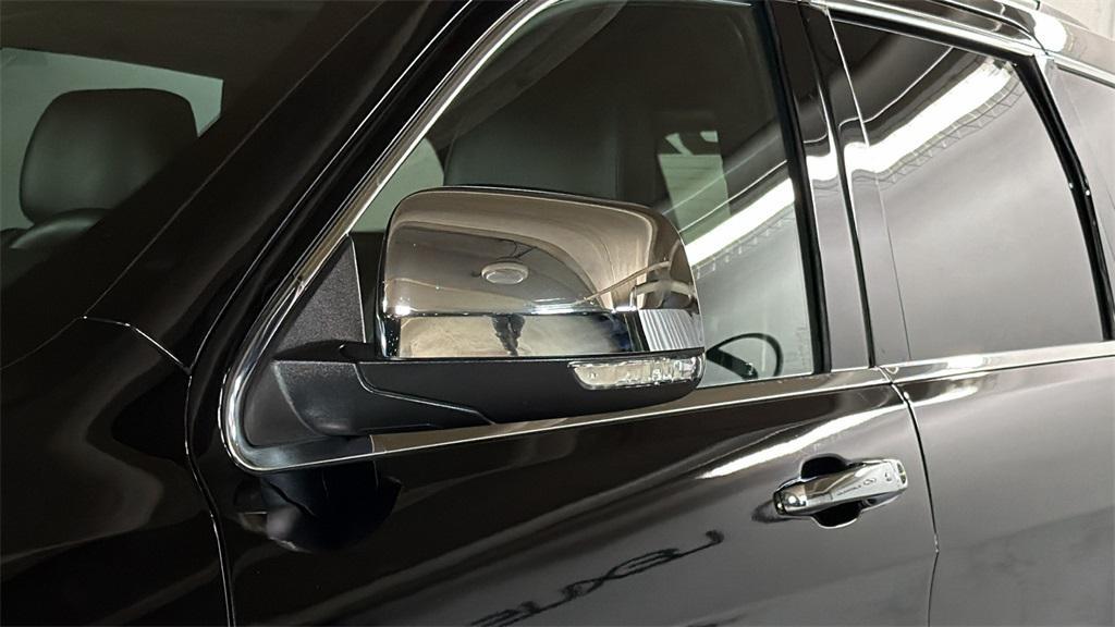 used 2017 Jeep Grand Cherokee car, priced at $16,997