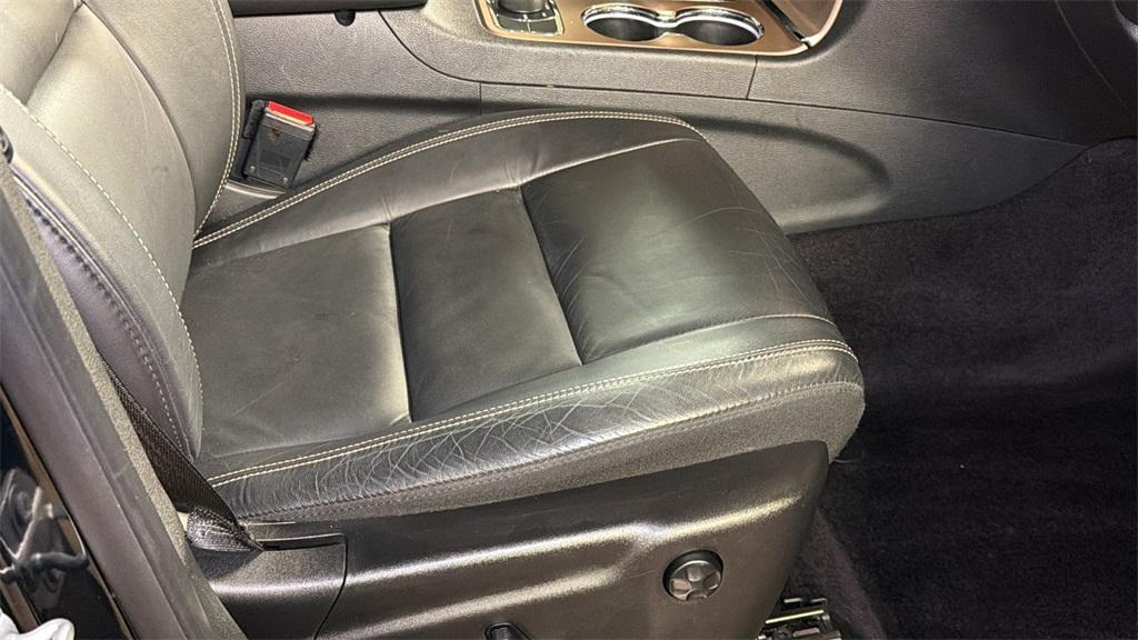 used 2017 Jeep Grand Cherokee car, priced at $16,997