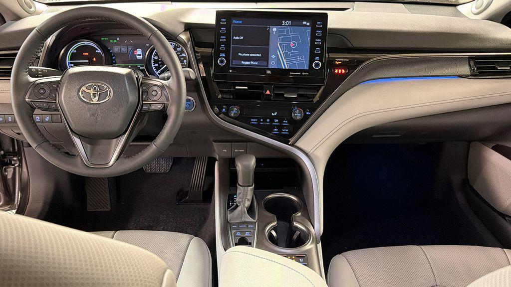 used 2024 Toyota Camry Hybrid car, priced at $32,497