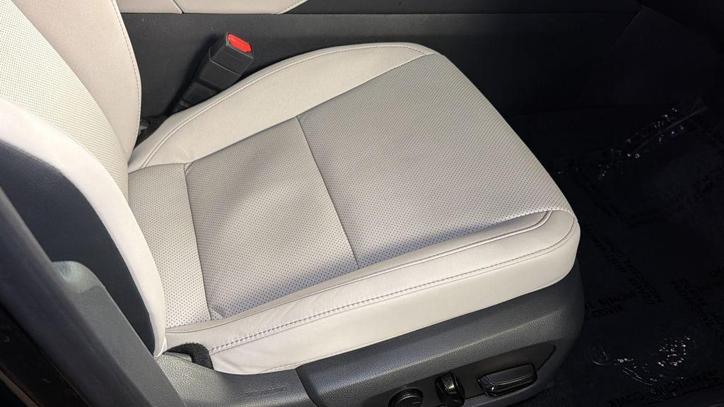 used 2023 Lexus RX 350 car, priced at $45,997