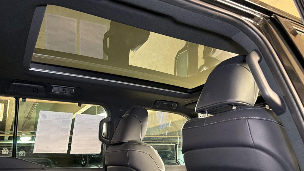 used 2025 Lexus GX 550 car, priced at $90,497