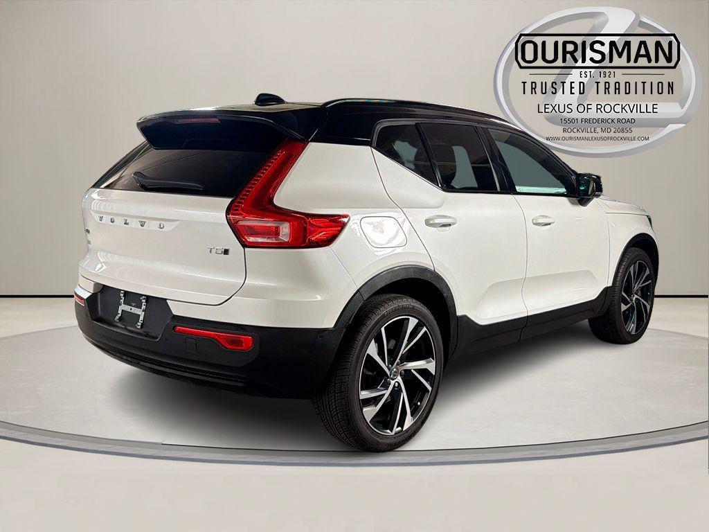 used 2021 Volvo XC40 car, priced at $22,997